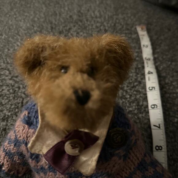 Boyd’s Plush 9” Teddy Bear - Picture 2 of 5